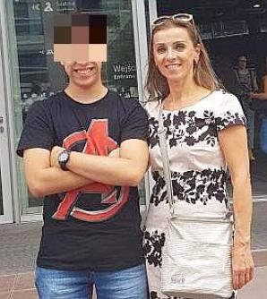 [VIDEO] Odbieranie Polakom dzieci na podstawie preparowanych fałszywie dokumentów ma być normą w Unii Europejskiej? O odpowiedź i interwencję prosimy Ewę Kopacz jako Wiceprzewodniczącą Parlamentu Europejskiego!