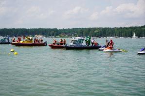 [VIDEO] Pokaz ratownictwa wodnego, podczas oficjalnego otwarcia plaży w Pieczyskach