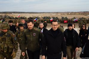 [VIDEO] Premier Mateusz Morawiecki na manewrach wojskowych Puma-22: nasza solidarność będzie stanowiła coraz większy czynnik odstraszania