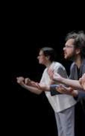 Rodzinne i towarzyskie warsztaty języka migowego w Nowym Teatrze