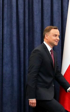 [VIDEO] Nie podpiszę ustawy o SN, dopóki nie zostanie uchwalona zgłoszona przeze mnie zmiana w ustawie o KRS