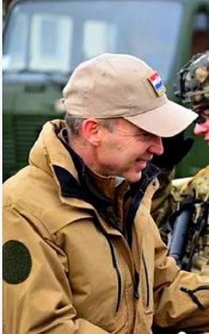 Wizyta ministra obrony Republiki Chorwacji w Bemowie Piskim, gdzie stacjonują wojska USA