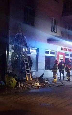 Zobaczyli ogień i kłęby dymu - natychmiast ruszyli do pomocy