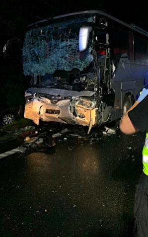 Tragedia na DK 88 w pobliżu węzła Kleszczów. Nie żyje 9 osób
