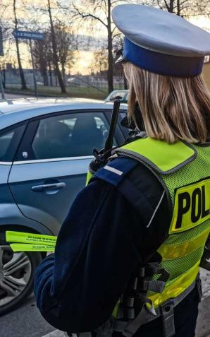 Szedł, szedł i przeszedł na czerwonym. Poszedł na 2,5 roku