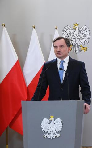 Stanowisko Ministerstwa Sprawiedliwości w sprawie decyzji Prezydenta Andrzeja Dudy
