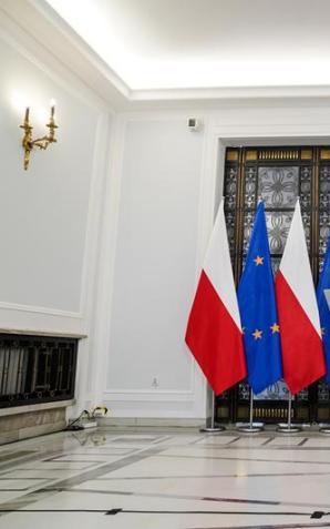 Sejm zdecydował w piątek, 12 kwietnia, o skierowaniu wszystkich zgłoszonych projektów ustaw dotyczących przerywania ciąży do powołanej w tym celu komisji nadzwyczajnej