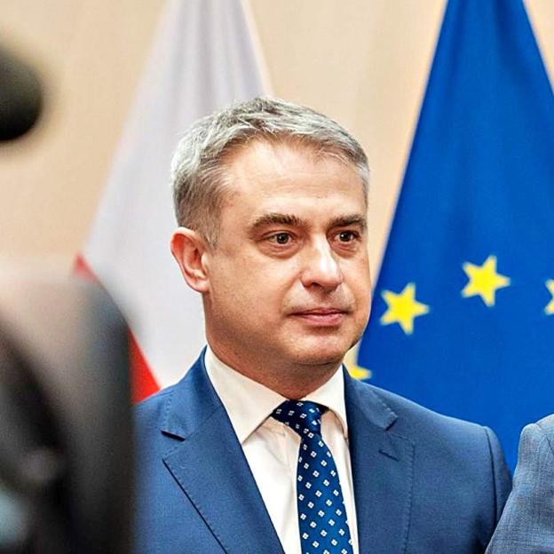 [VIDEO] Wicepremier, minister cyfryzacji Krzysztof Gawkowski i minister nauki Dariusz Wieczorek podpisali w imieniu Rzeczpospolitej Polskiej Quantum Pact
