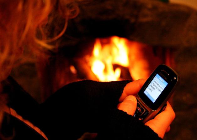 Większość z nas woli sms'y od komunikatorów internetowych