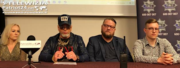 [VIDEO]  Cyberatak na mieszkańca Chełmży - konferencja Biura Rutkowski w Toruniu