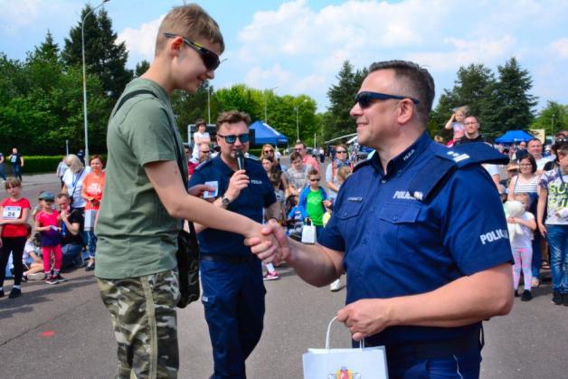 13-latek oddał znaleziony portfel pełen pieniędzy