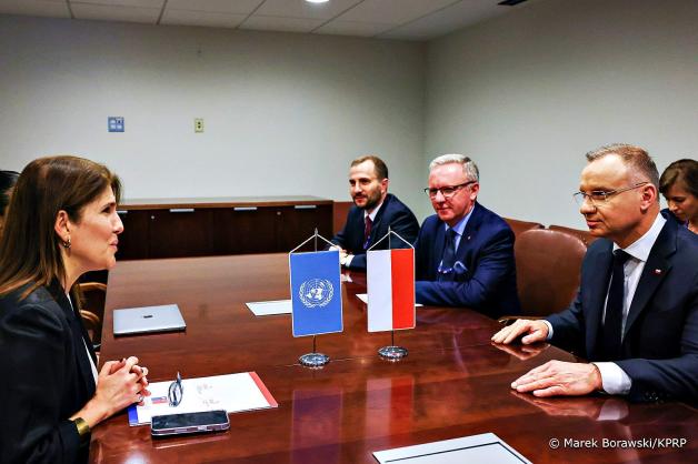 [VIDEO] Kwestie bezpieczeństwa w kontekście trwających konfliktów: na Ukrainie i na Bliskim Wschodzie oraz zrównoważony rozwój to tematy rozmów Prezydenta Andrzeja Dudy w siedzibie ONZ w Nowym Jorku